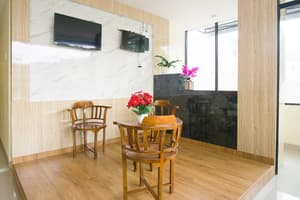 thumbnail: Interior