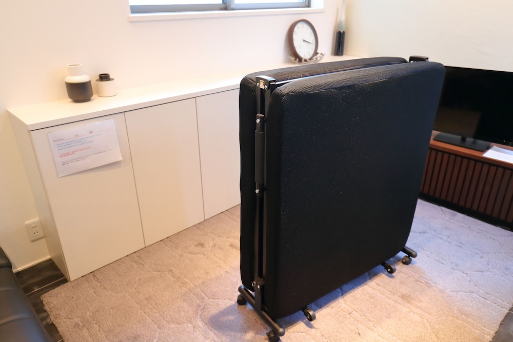 Room amenity
