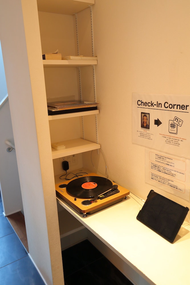 Room amenity