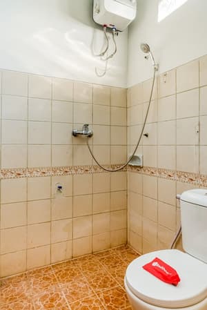 thumbnail: Bathroom