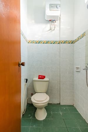 thumbnail: Bathroom