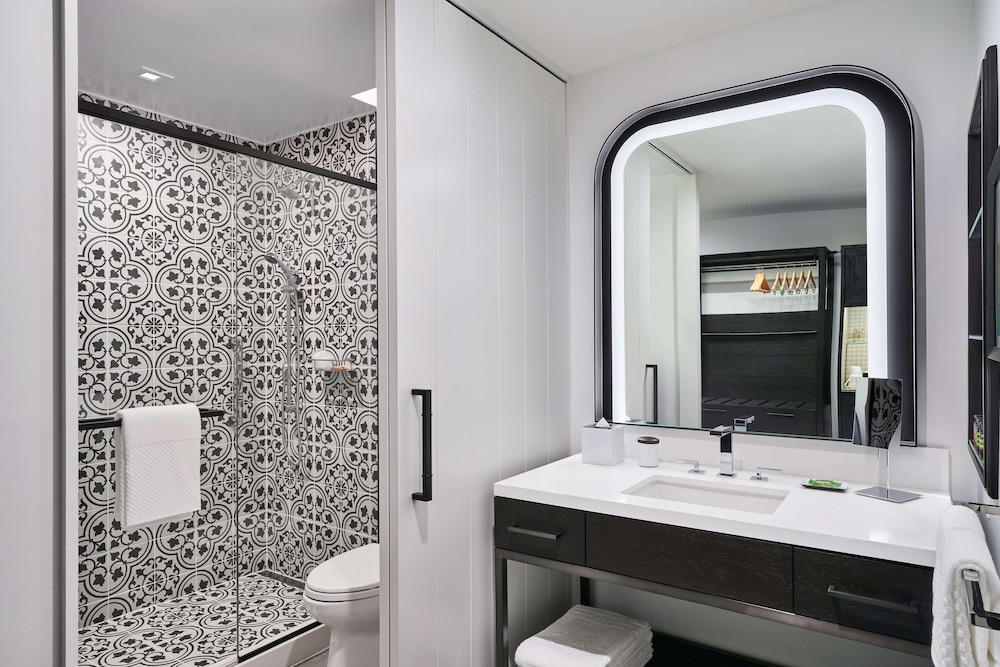 Bathroom shower