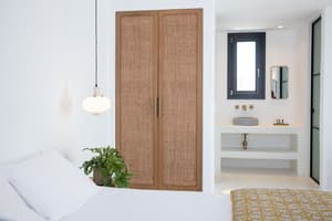 thumbnail: Bathroom sink
