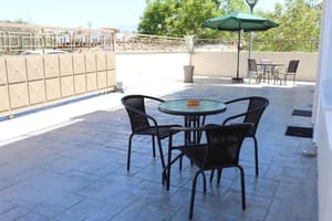 thumbnail: Terrace/patio