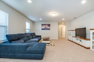 thumbnail: Living room