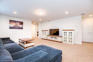thumbnail: Living room