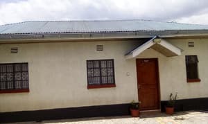 thumbnail: Front of property