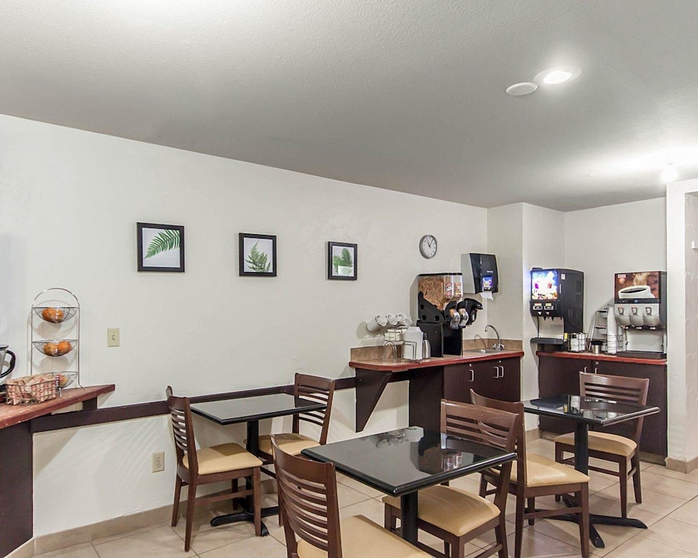 Restaurant-cafeteria