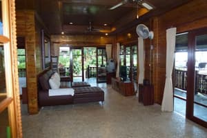 thumbnail: Living area