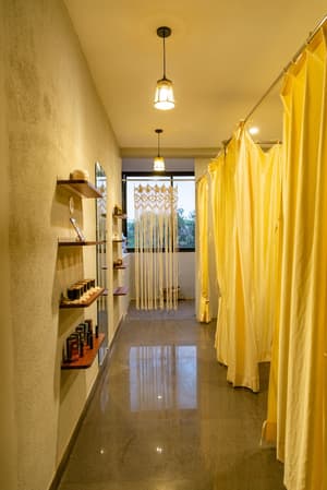 thumbnail: Interior