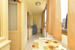 thumbnail: Interior