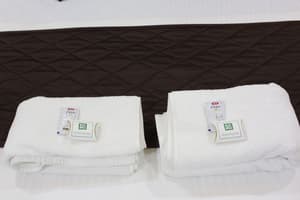 thumbnail: In-room dining