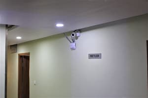 thumbnail: Hallway
