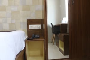 thumbnail: Room