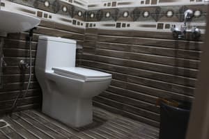 thumbnail: Bathroom