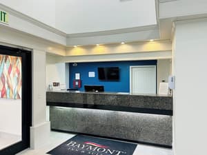 thumbnail: Reception hall