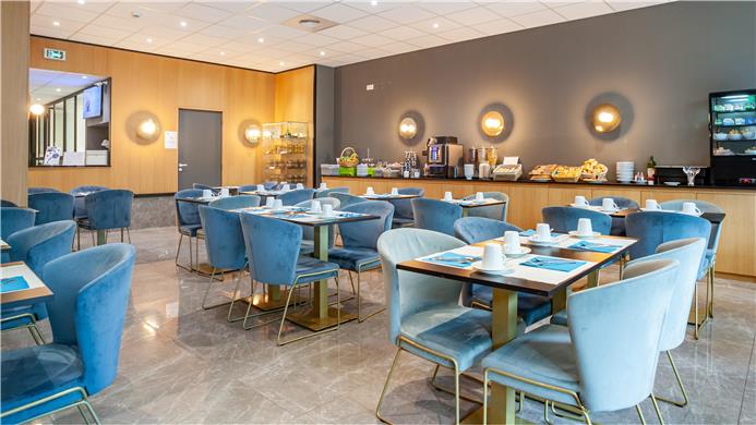 Dining,Dining Area,Restaurant,On-Site