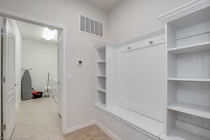 thumbnail: Interior