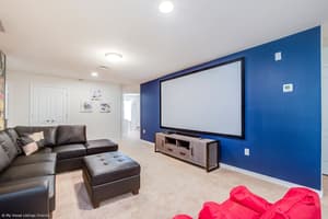 thumbnail: Living room
