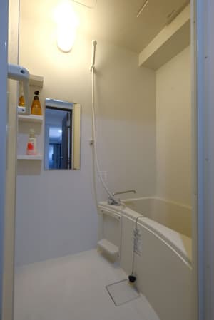 thumbnail: Bathroom