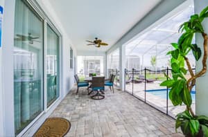 thumbnail: Balcony