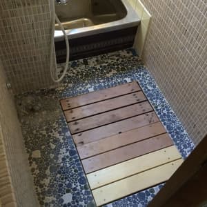 thumbnail: Bathroom