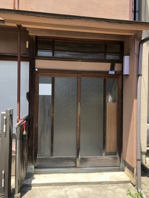 thumbnail: Property entrance