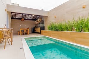 thumbnail: Pool