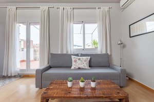 thumbnail: Interior