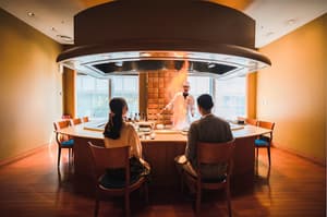 thumbnail: Restaurant