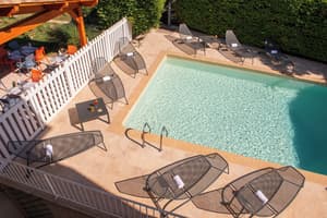 thumbnail: Pool