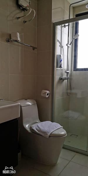 thumbnail: Bathroom