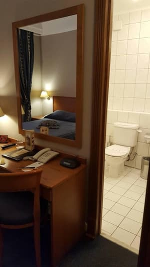 thumbnail: Room