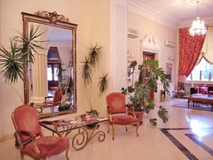 thumbnail: Lobby sitting area