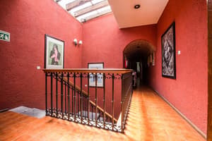 thumbnail: Hallway