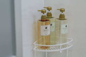 thumbnail: Bathroom amenities