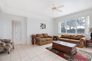 thumbnail: Living room