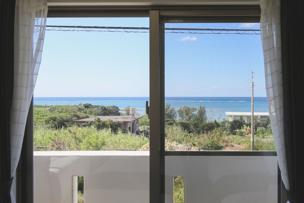 Beach/ocean view