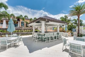 thumbnail: Bar (on property)