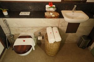 thumbnail: Bathroom