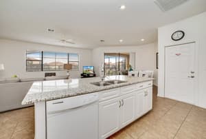 thumbnail: Private kitchen