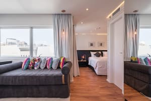 thumbnail: Room