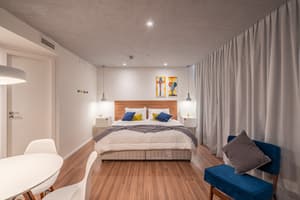 thumbnail: Room