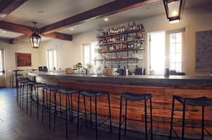 thumbnail: Bar (on property)