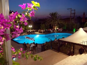 thumbnail: Outdoor pool