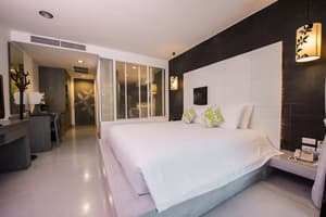 thumbnail: Room