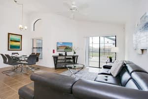 thumbnail: Living room