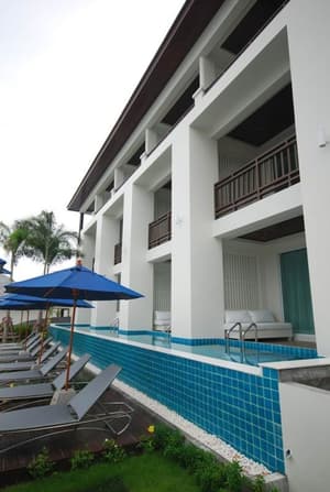 thumbnail: Balcony view