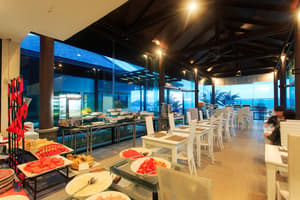 thumbnail: Breakfast buffet