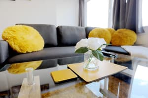 thumbnail: Living room